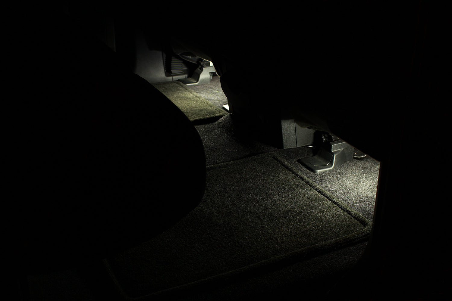 F-SERIES 4-LED FOOTWELL LIGHTING KIT - FITS ALL (2009-2023)